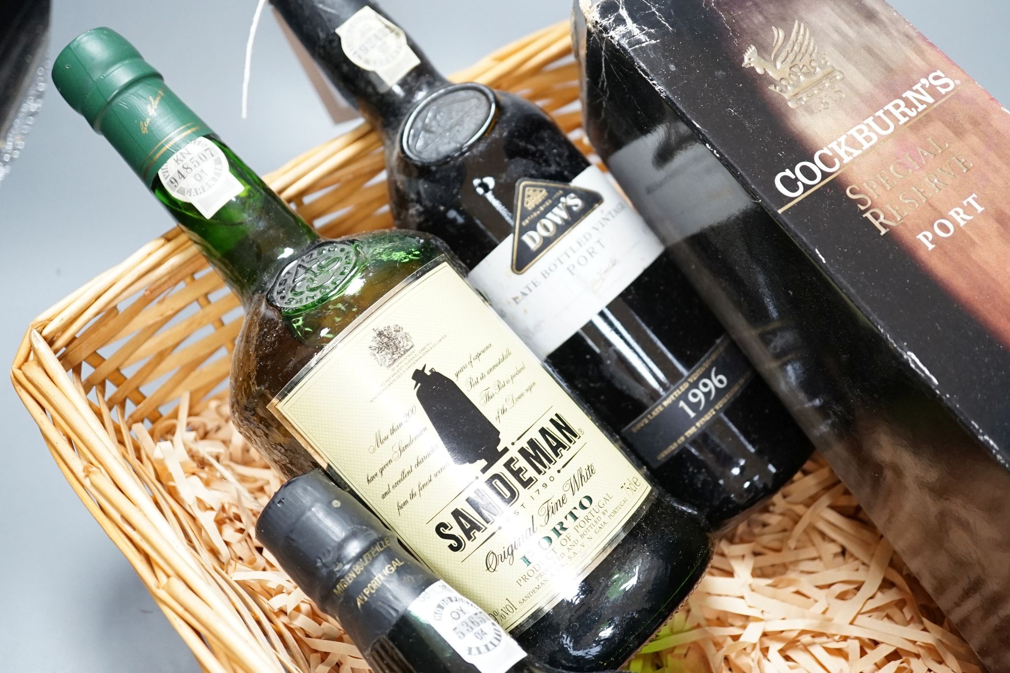 Five bottles of Port including House of Commons Finest Reserve and Special Reserve